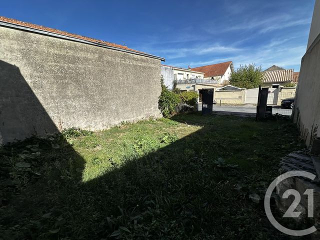 Parking &agrave; louer - 62 m2 - Fouras - 17 - POITOU-CHARENTES