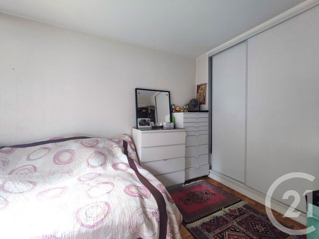 Appartement F2 &agrave; vendre - 2 pi&egrave;ces - 47 m2 - Courbevoie - 92 - ILE-DE-FRANCE