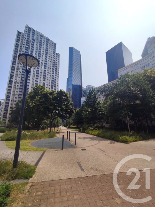 Appartement F2 &agrave; vendre - 2 pi&egrave;ces - 47 m2 - Courbevoie - 92 - ILE-DE-FRANCE