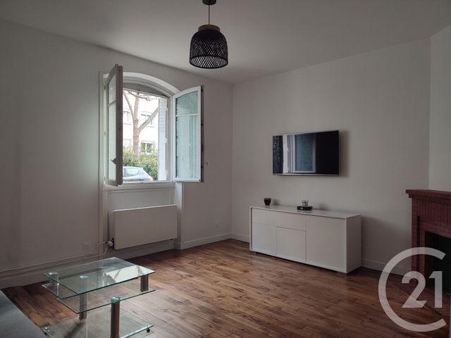 Appartement F3 &agrave; louer - 3 pi&egrave;ces - 48,42 m2 - La Garenne Colombes - 92 - ILE-DE-FRANCE