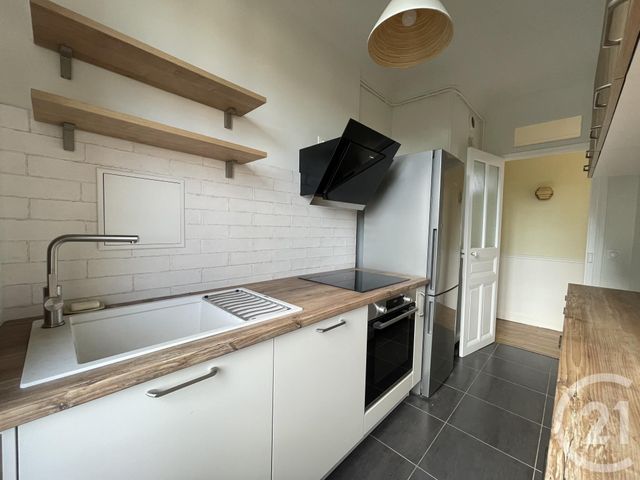 Appartement F3 &agrave; louer - 3 pi&egrave;ces - 84,43 m2 - Colombes - 92 - ILE-DE-FRANCE