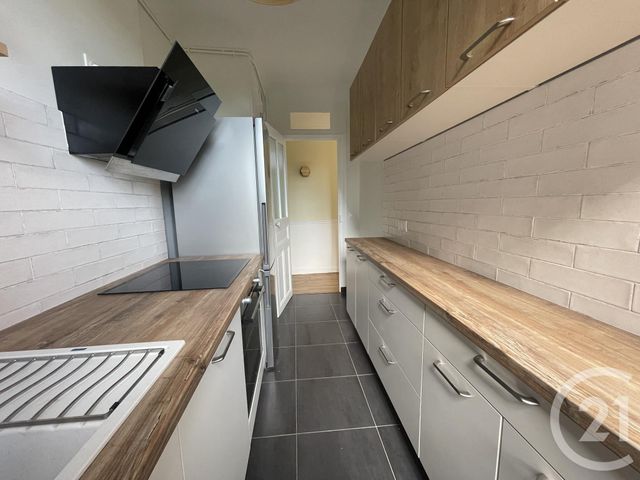 Appartement F3 &agrave; louer - 3 pi&egrave;ces - 84,43 m2 - Colombes - 92 - ILE-DE-FRANCE