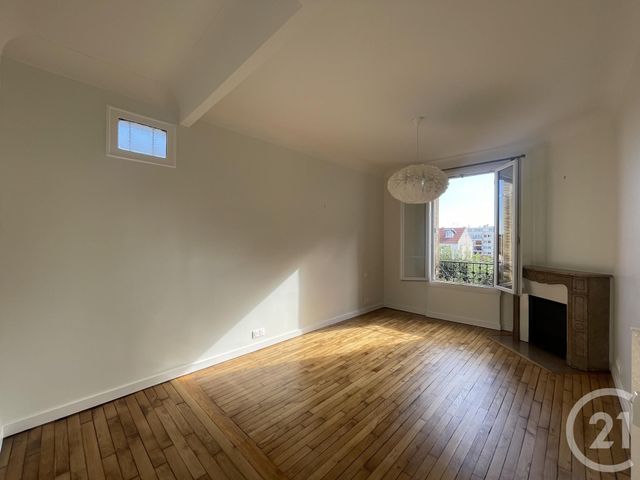 Appartement F3 &agrave; louer - 3 pi&egrave;ces - 84,43 m2 - Colombes - 92 - ILE-DE-FRANCE