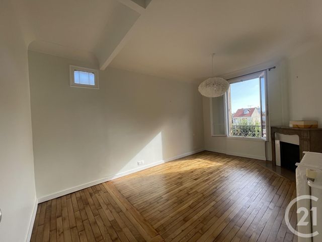 Appartement F3 &agrave; louer - 3 pi&egrave;ces - 84,43 m2 - Colombes - 92 - ILE-DE-FRANCE