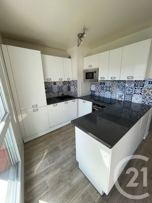 Appartement F4 &agrave; louer - 4 pi&egrave;ces - 81,52 m2 - Asnieres Sur Seine - 92 - ILE-DE-FRANCE