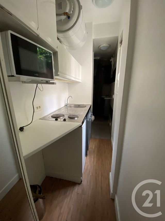 Appartement Studio &agrave; louer - 1 pi&egrave;ce - 13,70 m2 - Clichy - 92 - ILE-DE-FRANCE