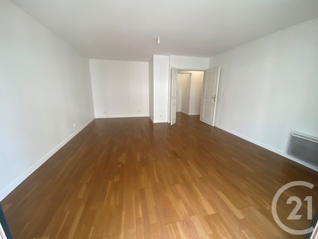Appartement F4 &agrave; louer - 4 pi&egrave;ces - 94,25 m2 - Asnieres Sur Seine - 92 - ILE-DE-FRANCE