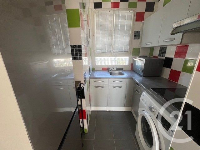 Appartement T2 &agrave; louer - 2 pi&egrave;ces - 47,02 m2 - Colombes - 92 - ILE-DE-FRANCE