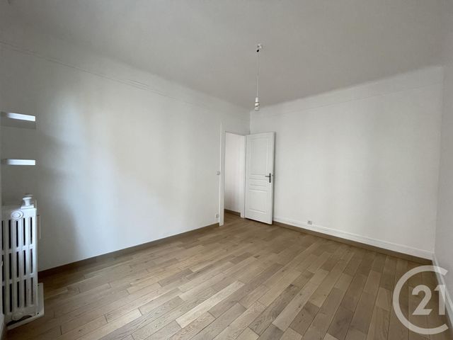 Appartement F3 &agrave; louer - 3 pi&egrave;ces - 62,37 m2 - Levallois Perret - 92 - ILE-DE-FRANCE