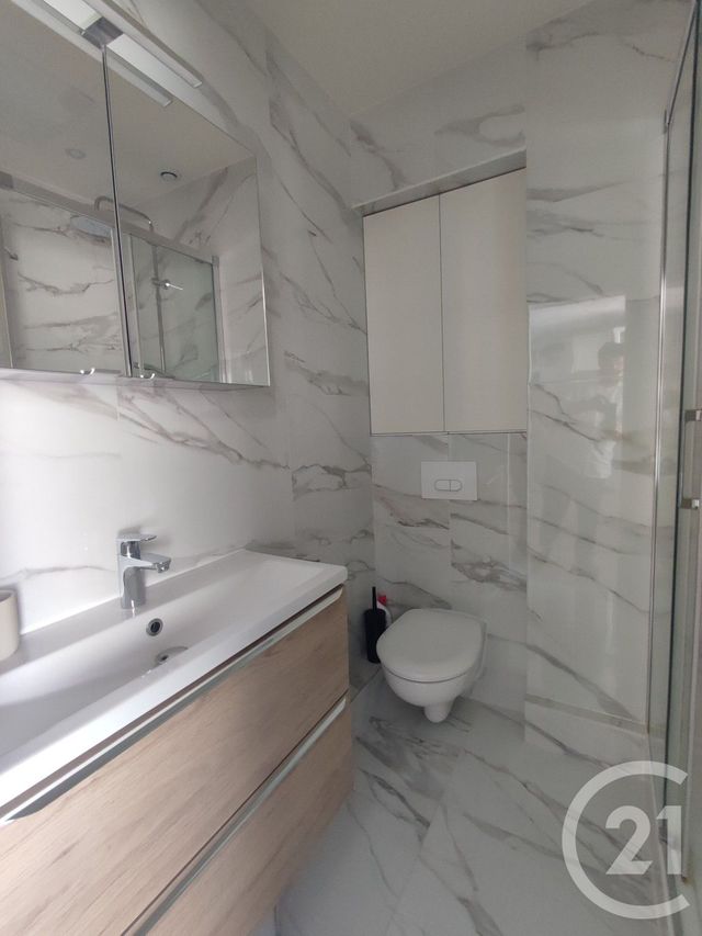 Appartement T1 &agrave; louer - 1 pi&egrave;ce - 24,70 m2 - Asnieres Sur Seine - 92 - ILE-DE-FRANCE