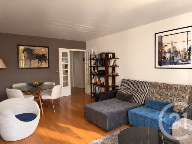 Appartement F4 &agrave; vendre - 4 pi&egrave;ces - 84,52 m2 - Courbevoie - 92 - ILE-DE-FRANCE