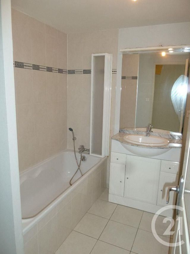 Appartement F1 &agrave; vendre - 2 pi&egrave;ces - 44,54 m2 - Fay Aux Loges - 45 - CENTRE