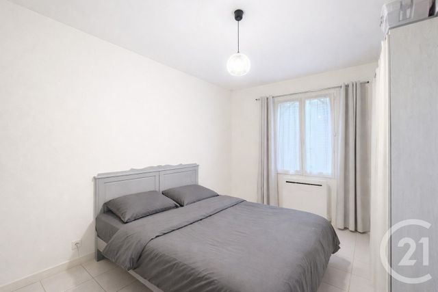 Appartement F2 &agrave; vendre - 2 pi&egrave;ces - 46,96 m2 - Chateauneuf Sur Loire - 45 - CENTRE