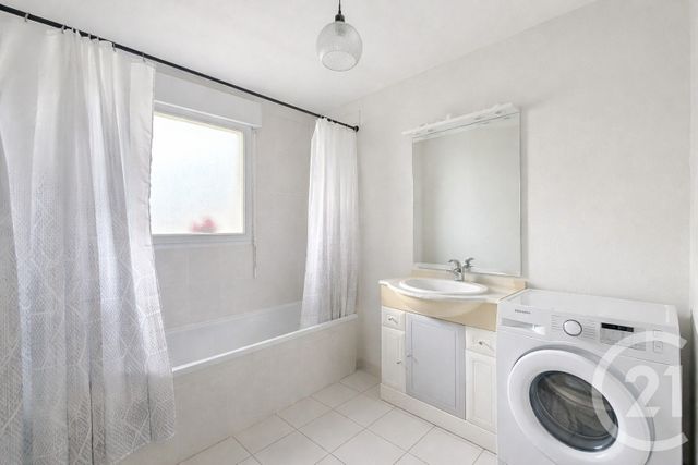 Appartement F2 &agrave; vendre - 2 pi&egrave;ces - 46,96 m2 - Chateauneuf Sur Loire - 45 - CENTRE