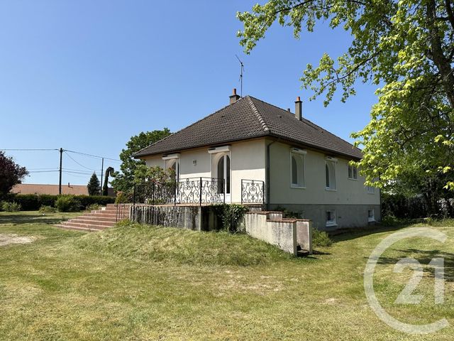 Maison à vendre - 4 pièces - 108 m2 - Chateauneuf Sur Loire - 45 - CENTRE