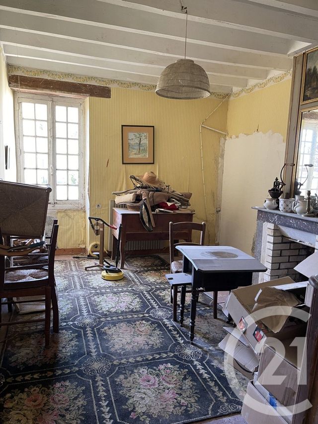 Maison à vendre - 4 pièces - 93,74 m2 - Vitry Aux Loges - 45 - CENTRE