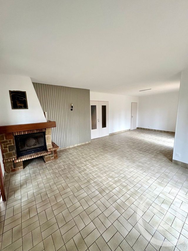 Maison &agrave; louer - 5 pi&egrave;ces - 105 m2 - Chateauneuf Sur Loire - 45 - CENTRE