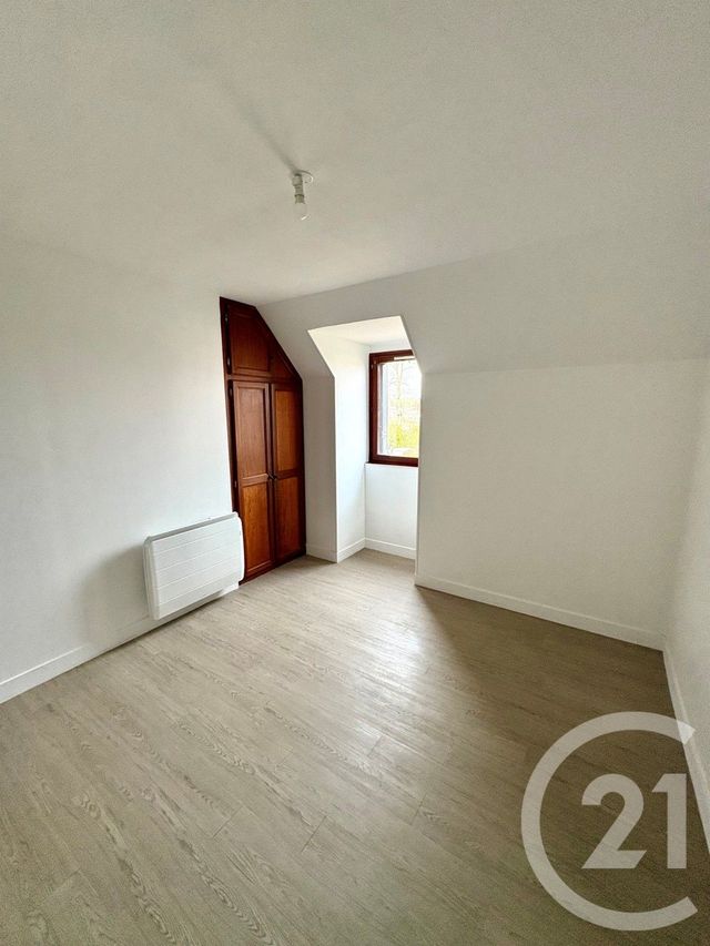 Maison &agrave; louer - 5 pi&egrave;ces - 105 m2 - Chateauneuf Sur Loire - 45 - CENTRE