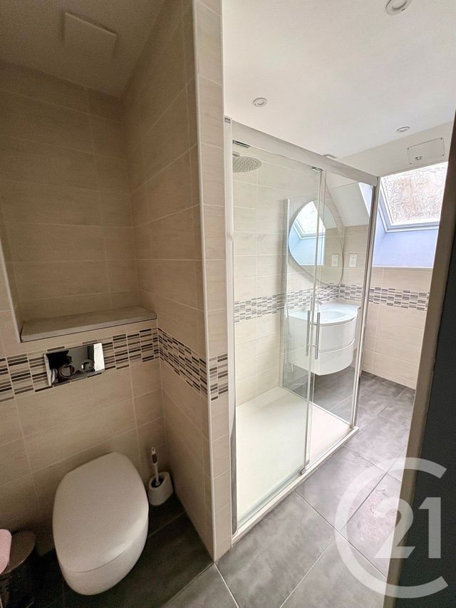 Maison &agrave; louer - 5 pi&egrave;ces - 105 m2 - Chateauneuf Sur Loire - 45 - CENTRE