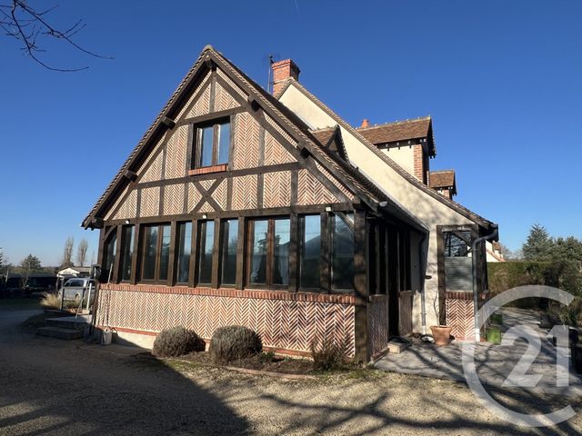 Maison à vendre - 4 pièces - 152,67 m2 - Les Bordes - 45 - CENTRE