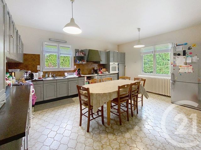 Maison à vendre - 8 pièces - 208,85 m2 - Sully Sur Loire - 45 - CENTRE