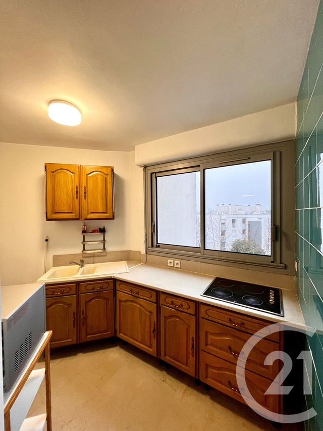 Appartement Studio &agrave; louer - 1 pi&egrave;ce - 28,12 m2 - Orleans - 45 - CENTRE