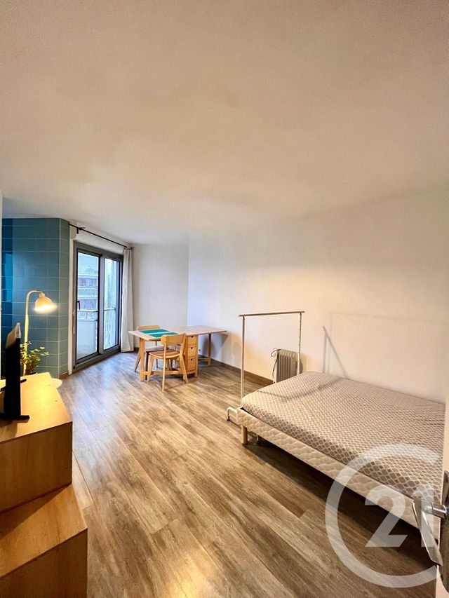 Appartement Studio &agrave; louer - 1 pi&egrave;ce - 28,12 m2 - Orleans - 45 - CENTRE