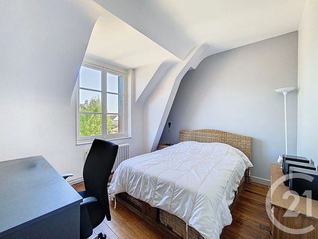 Maison à vendre - 5 pièces - 194,44 m2 - Chateauneuf Sur Loire - 45 - CENTRE