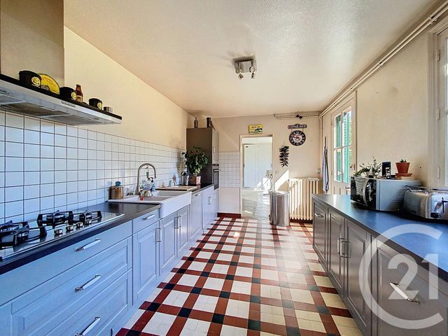 Maison à vendre - 5 pièces - 194,44 m2 - Chateauneuf Sur Loire - 45 - CENTRE