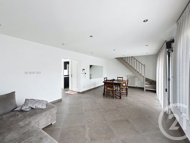 Maison à vendre - 6 pièces - 108 m2 - St Jean De La Ruelle - 45 - CENTRE