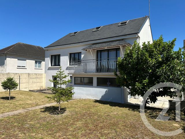 Maison à vendre - 6 pièces - 108 m2 - St Jean De La Ruelle - 45 - CENTRE