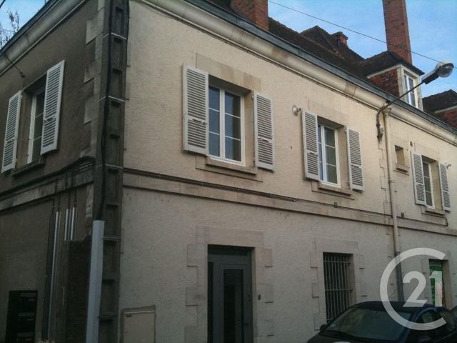 Appartement F1 à louer - 1 pièce - 27 m2 - Chateauneuf Sur Loire - 45 - CENTRE