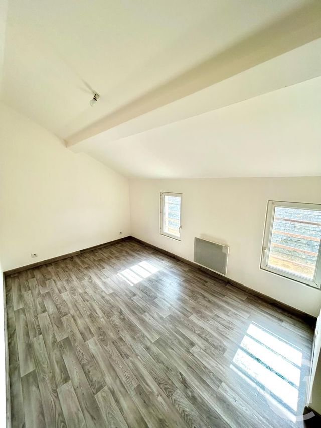 Maison à louer - 3 pièces - 50 m2 - Chateauneuf Sur Loire - 45 - CENTRE