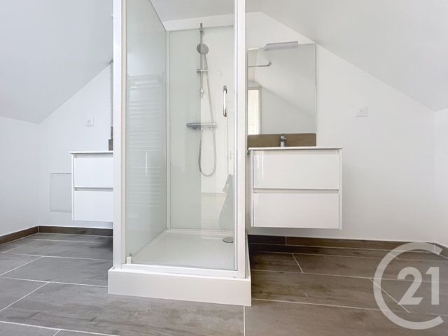 Maison à vendre - 3 pièces - 85,60 m2 - Chateauneuf Sur Loire - 45 - CENTRE