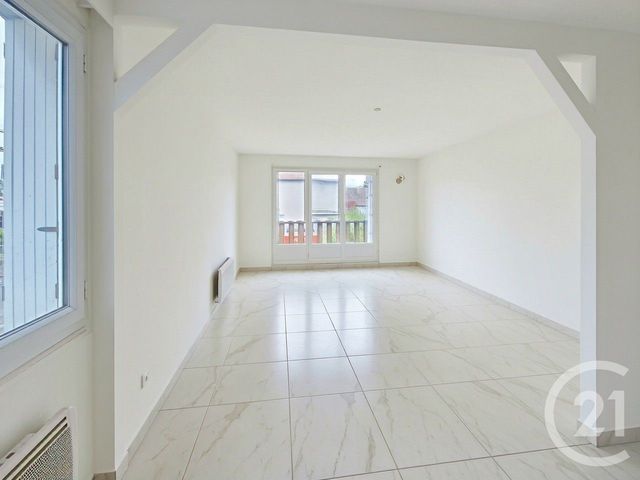 Appartement F3 &agrave; vendre - 3 pi&egrave;ces - 67,90 m2 - Fleury Les Aubrais - 45 - CENTRE