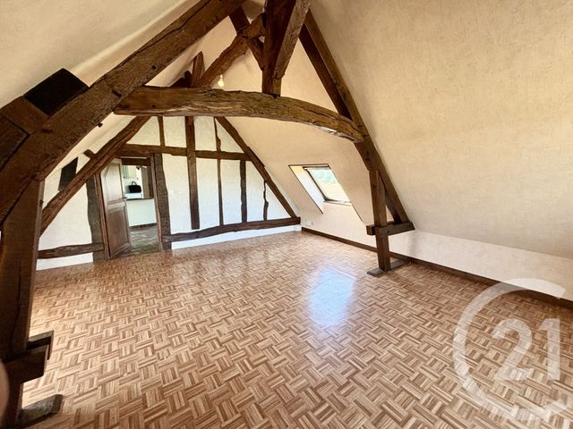 Appartement F4 à louer - 4 pièces - 88,04 m2 - St Benoit Sur Loire - 45 - CENTRE