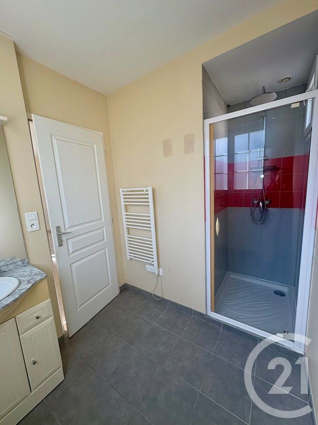 Maison &agrave; vendre - 4 pi&egrave;ces - 83 m2 - Chateauneuf Sur Loire - 45 - CENTRE