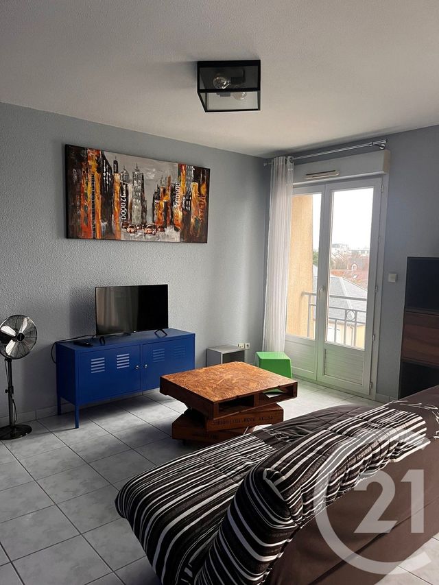 Appartement F2 &agrave; louer - 2 pi&egrave;ces - 54,21 m2 - Orleans - 45 - CENTRE