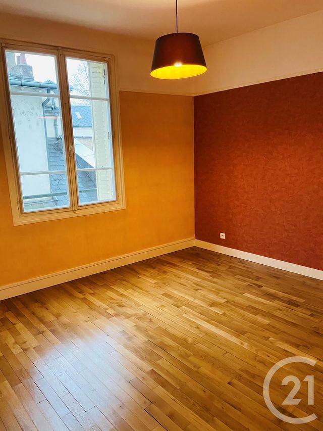 Appartement F3 à louer - 3 pièces - 61,38 m2 - Orleans - 45 - CENTRE