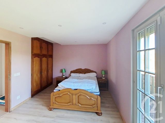 Maison à vendre - 6 pièces - 142 m2 - St Florent - 45 - CENTRE