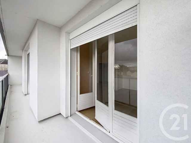 Appartement F4 à vendre - 4 pièces - 75,30 m2 - St Jean De La Ruelle - 45 - CENTRE