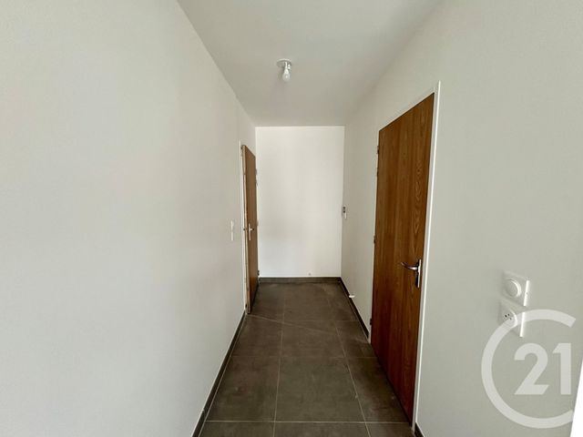 Appartement F2 à louer - 2 pièces - 49,20 m2 - Orleans - 45 - CENTRE