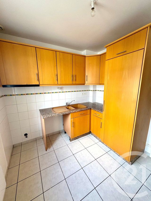 Maison &agrave; louer - 2 pi&egrave;ces - 60 m2 - 45 - CENTRE