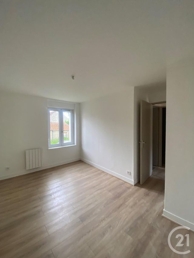 Appartement F3 &agrave; louer - 3 pi&egrave;ces - 47 m2 - Chateauneuf Sur Loire - 45 - CENTRE