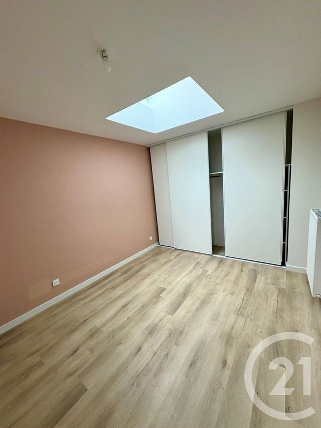 Appartement F3 à louer - 3 pièces - 74,50 m2 - Saran - 45 - CENTRE