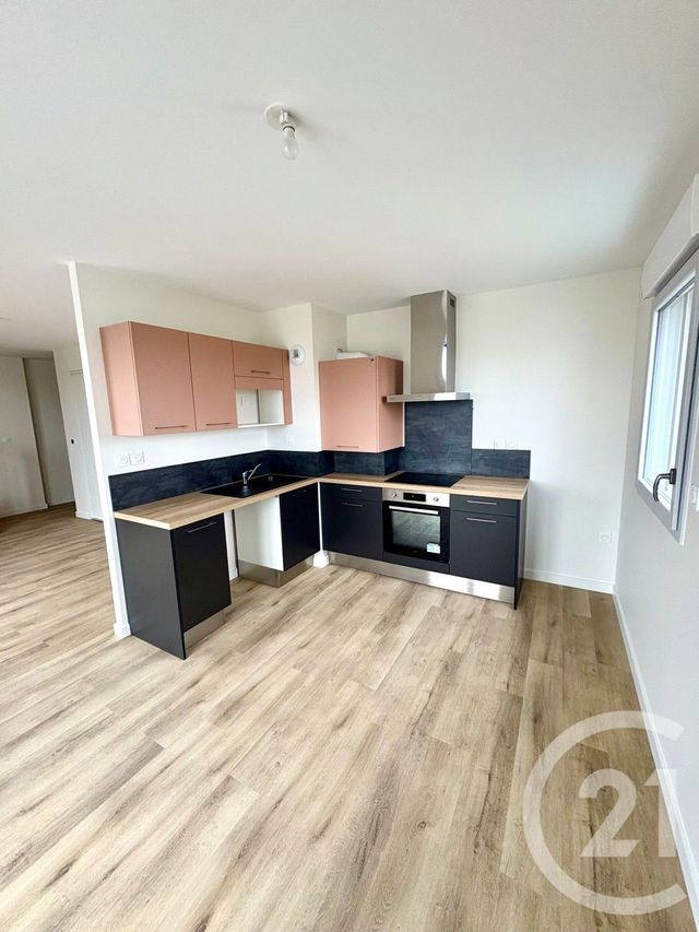 Appartement F3 à louer - 3 pièces - 74,50 m2 - Saran - 45 - CENTRE