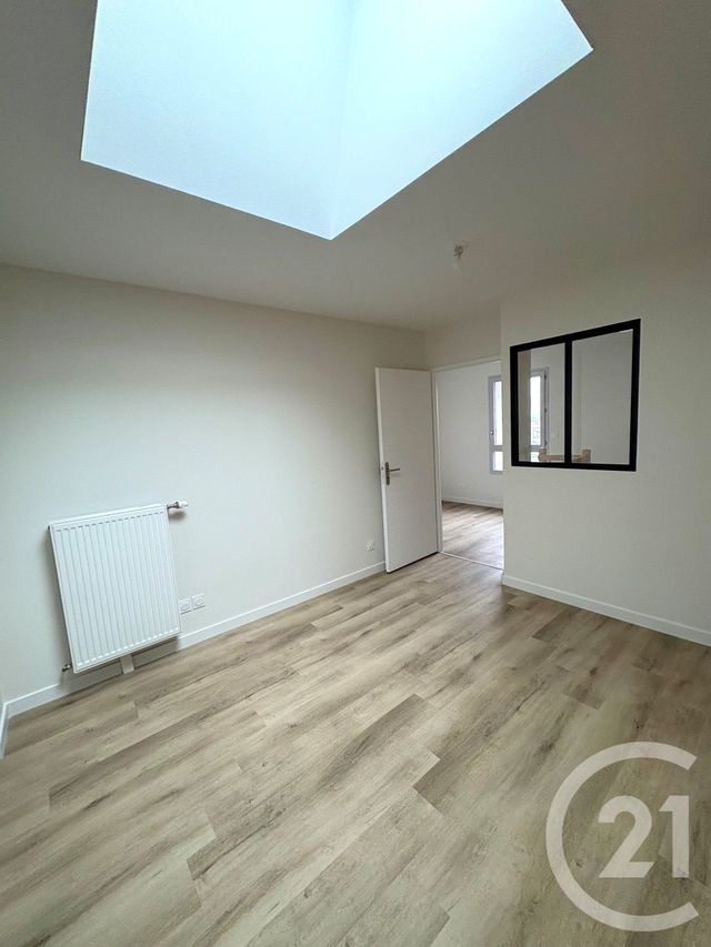 Appartement F3 à louer - 3 pièces - 74,50 m2 - Saran - 45 - CENTRE