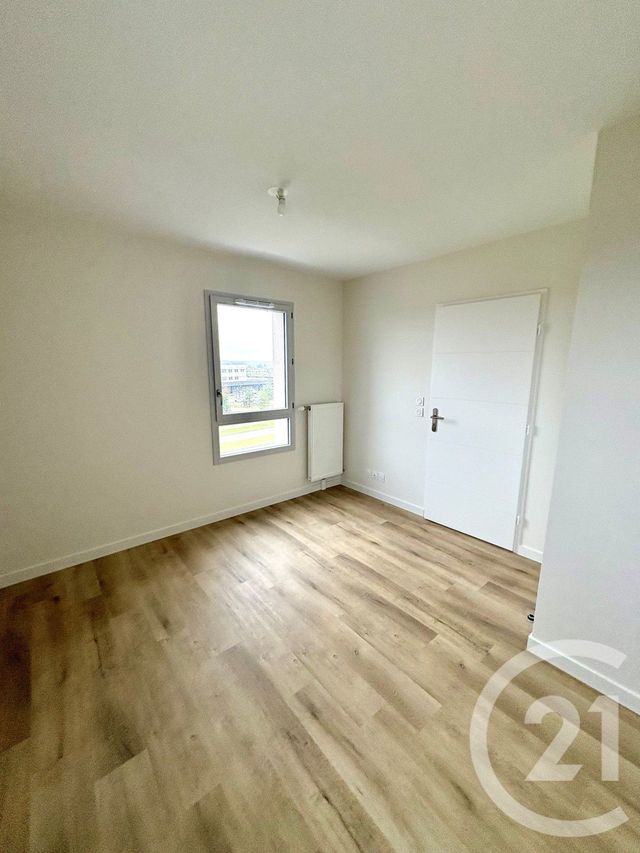 Appartement F3 à louer - 3 pièces - 74,50 m2 - Saran - 45 - CENTRE