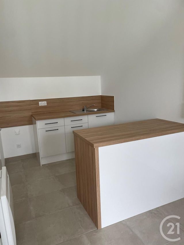 Appartement Duplex &agrave; louer - 2 pi&egrave;ces - 45,90 m2 - St Jean De Braye - 45 - CENTRE