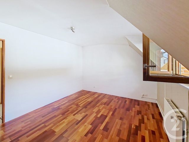 Maison &agrave; vendre - 3 pi&egrave;ces - 66,81 m2 - Bellegarde - 45 - CENTRE